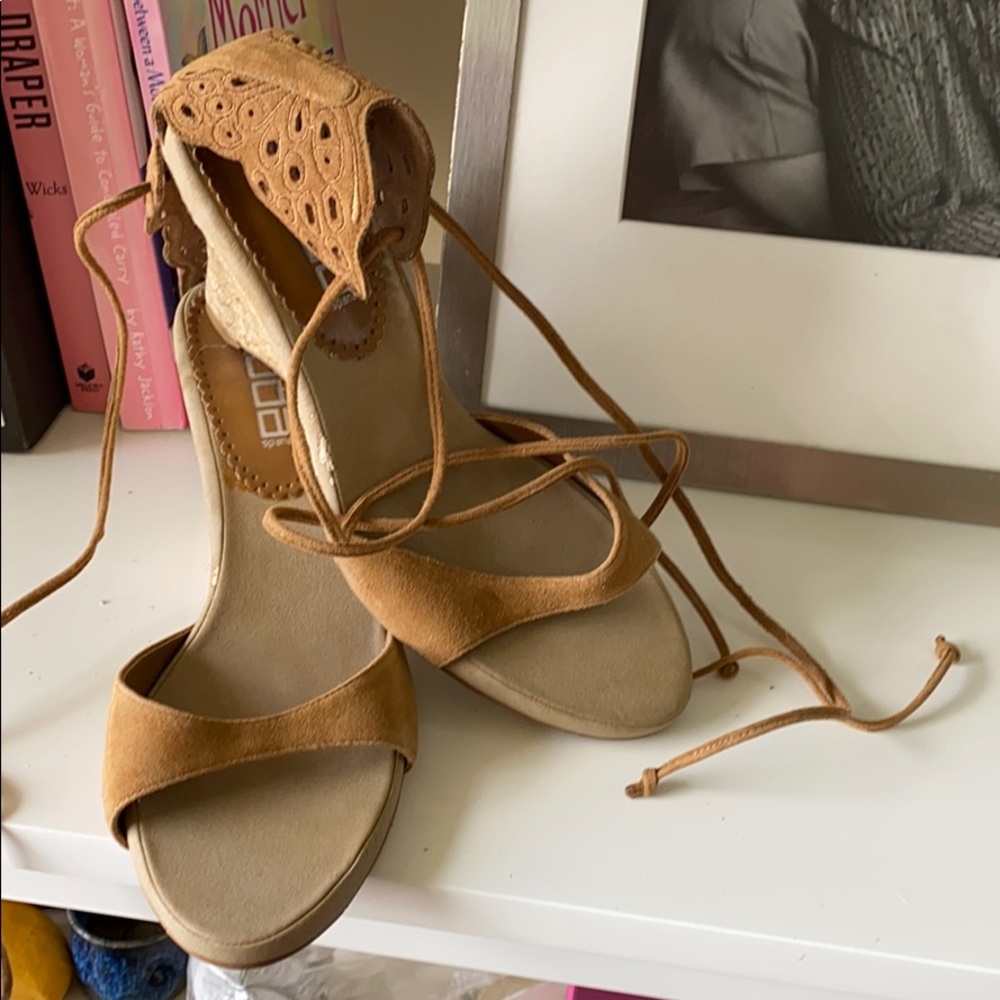 MODA Strappy Sandals